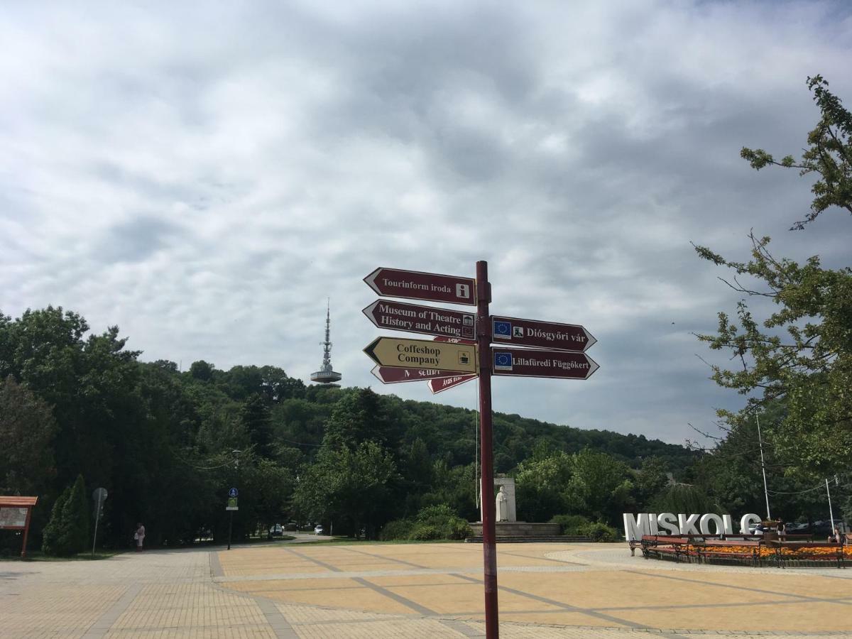 Mse Apartman Miskolc Dış mekan fotoğraf