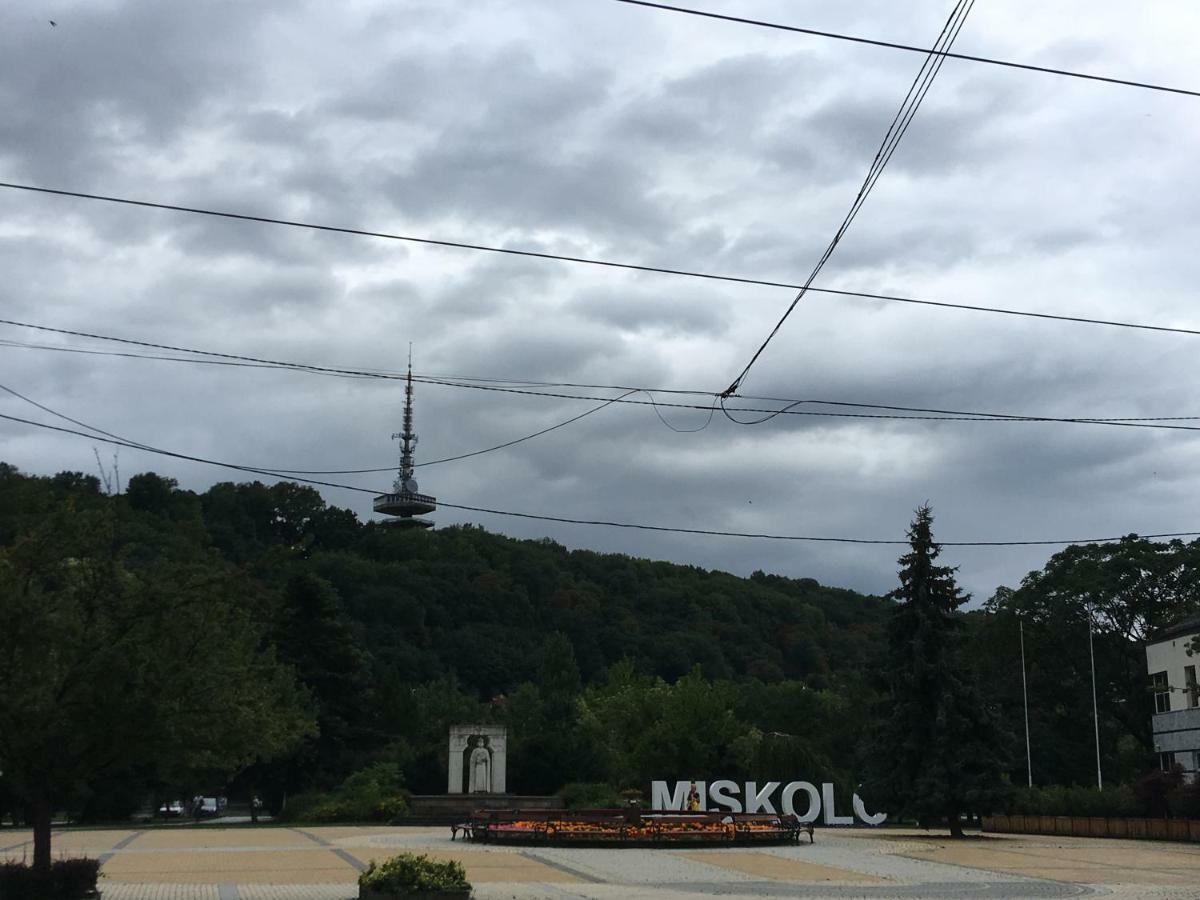 Mse Apartman Miskolc Dış mekan fotoğraf